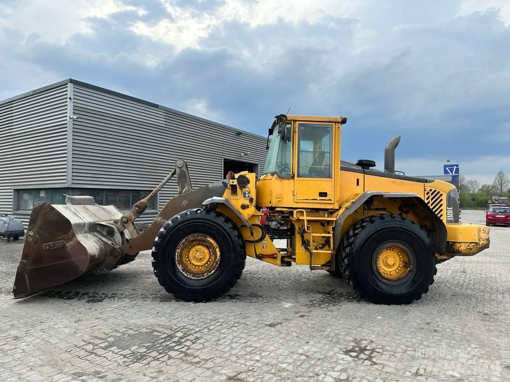 Volvo L120E  휠로우더