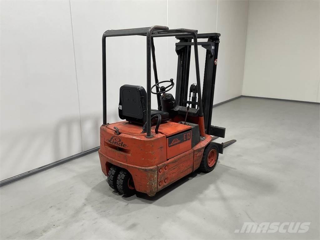 Linde E12 전동 지게차