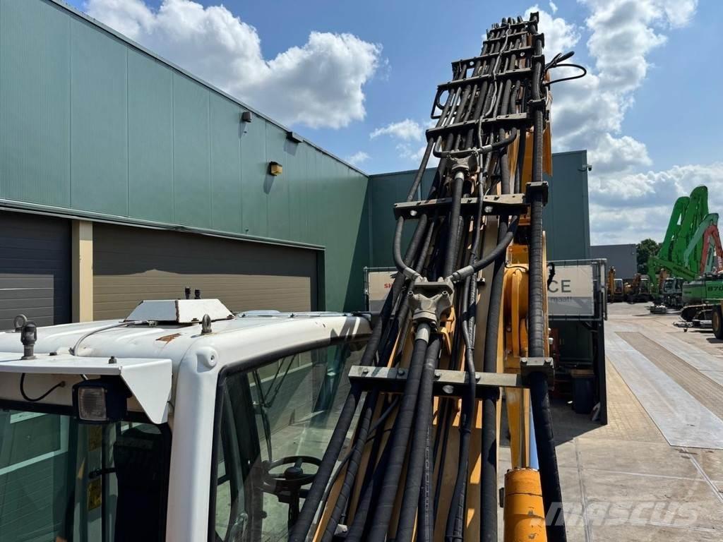 Liebherr A 924 C 폐기물/산업 처리기