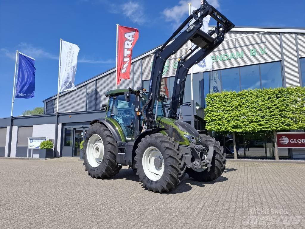 Valtra G 125 Active 트랙터