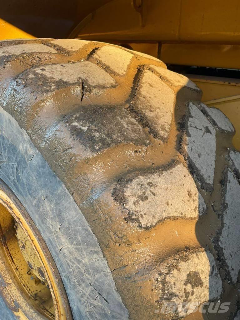 Bell B 30 E 연결식 홀러