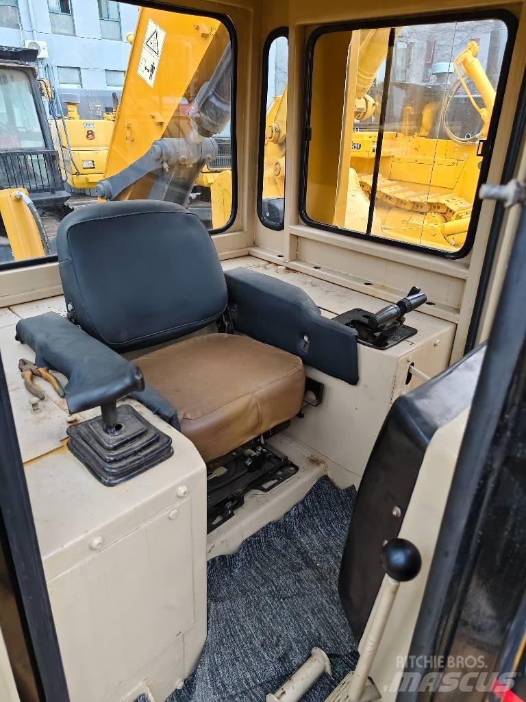 CAT D 5 M 크롤러 도저
