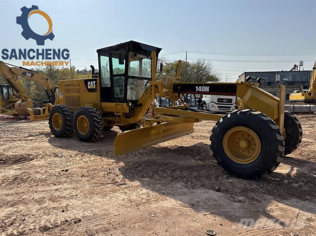 CAT 140H 그레이더