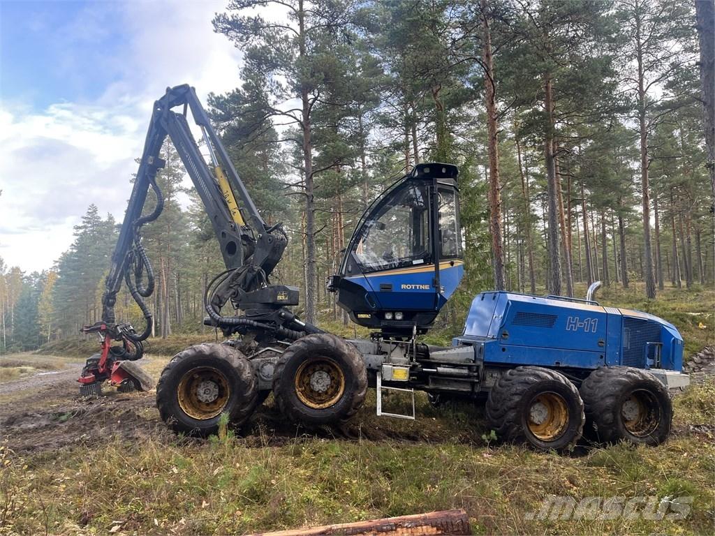 Rottne H11 원목 하베스터