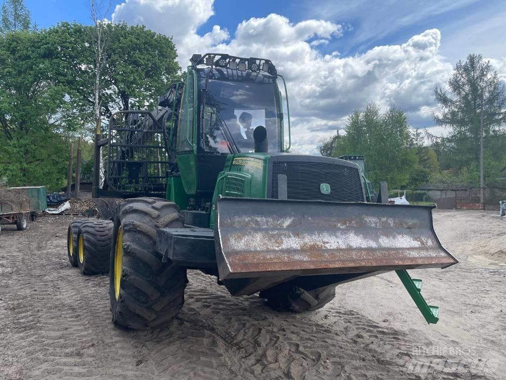 John Deere 1010 E 원목 포워더