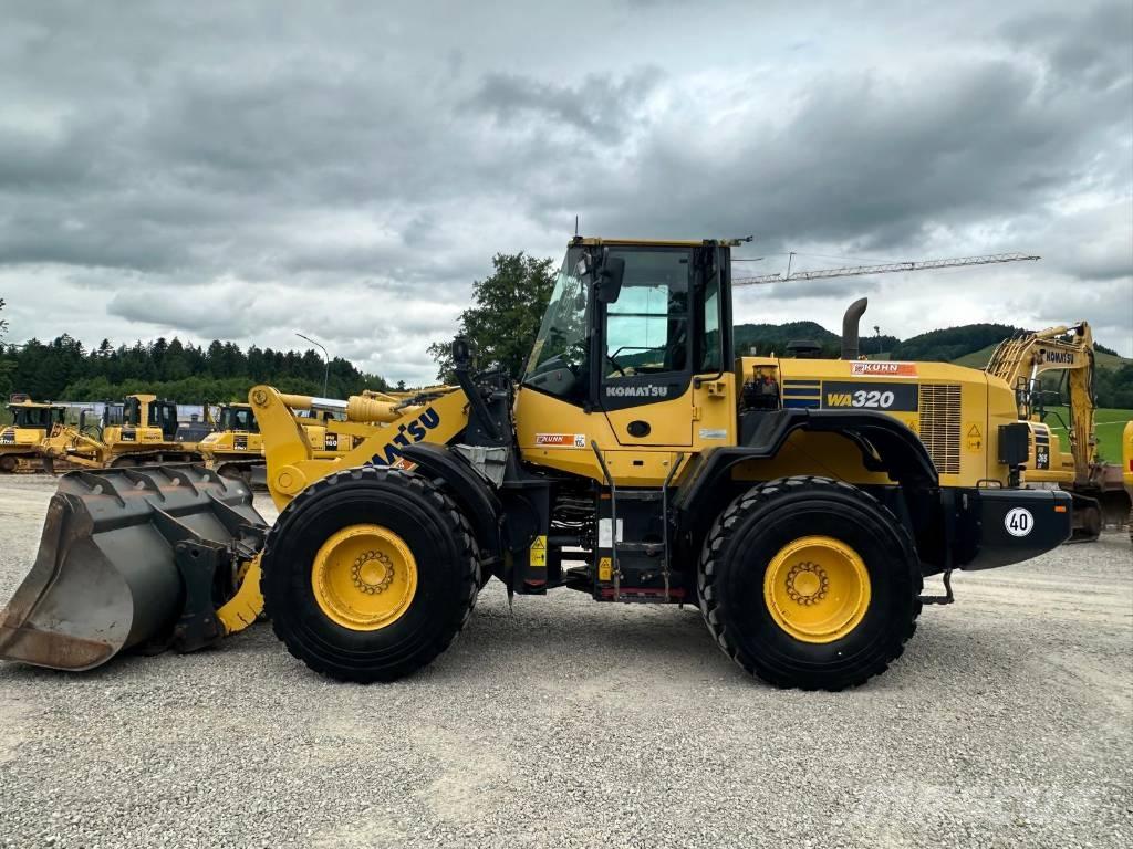 Komatsu WA 320-7  휠로우더