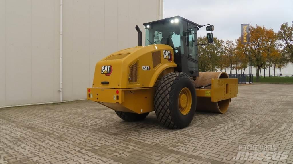 CAT CS17 싱글 드럼 롤러