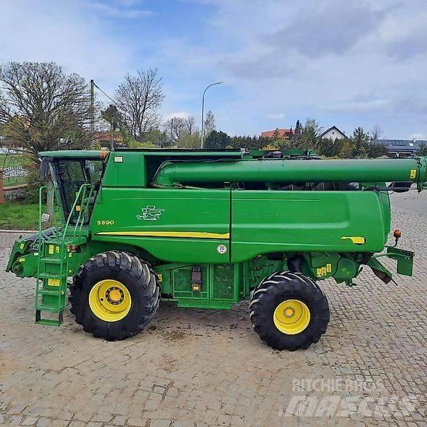 John Deere S 690 콤바인 수확기