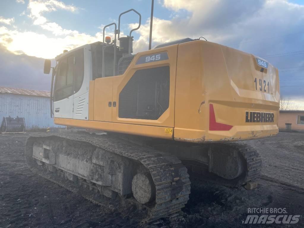 Liebherr R 945 대형 굴삭기 29톤 이상