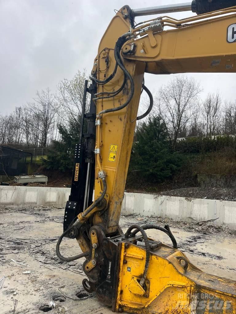 CAT 352 파쇄용 굴삭기