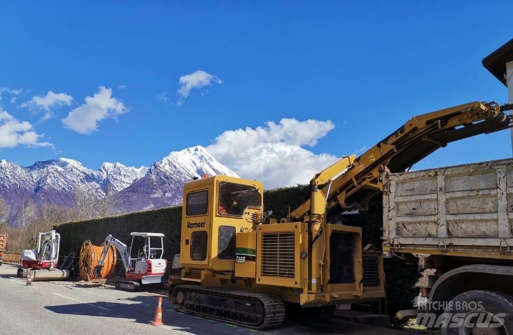 Vermeer T558III 트렌처