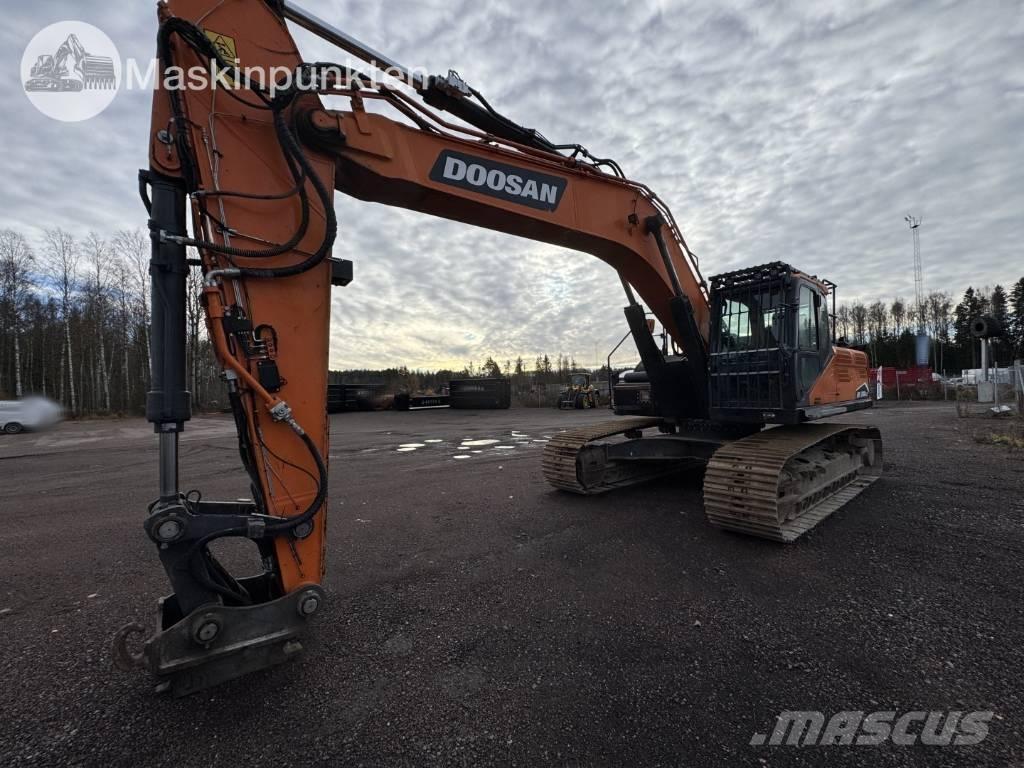Doosan DX 300 LC 대형 굴삭기 29톤 이상