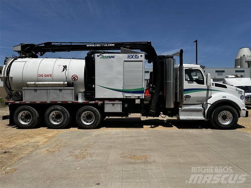 Kenworth T880 콤비/진공 트럭