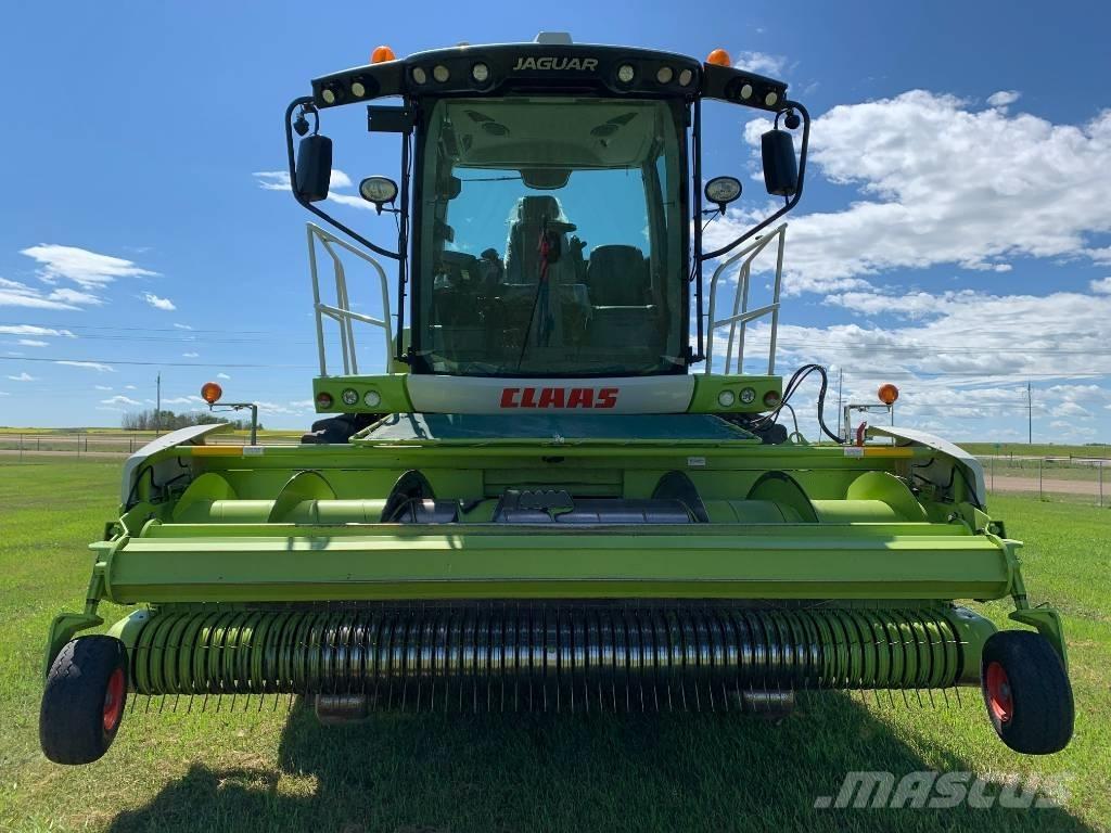 CLAAS 940 자동 초지기계