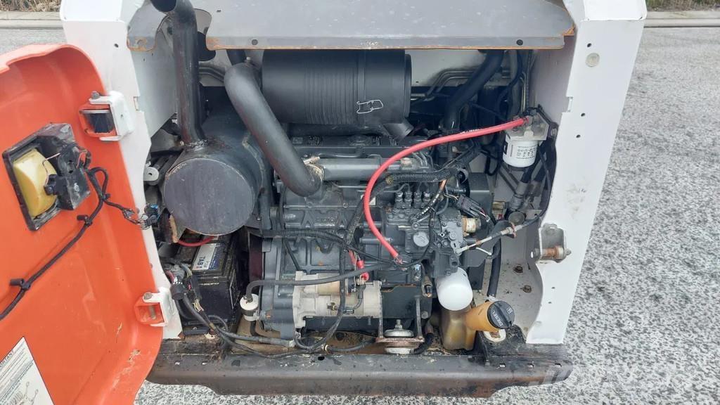 Bobcat S450  휠로우더
