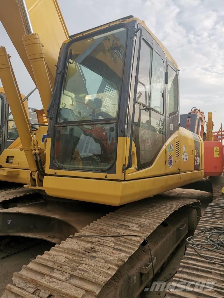 Komatsu PC 220 LC-7 대형 굴삭기 29톤 이상