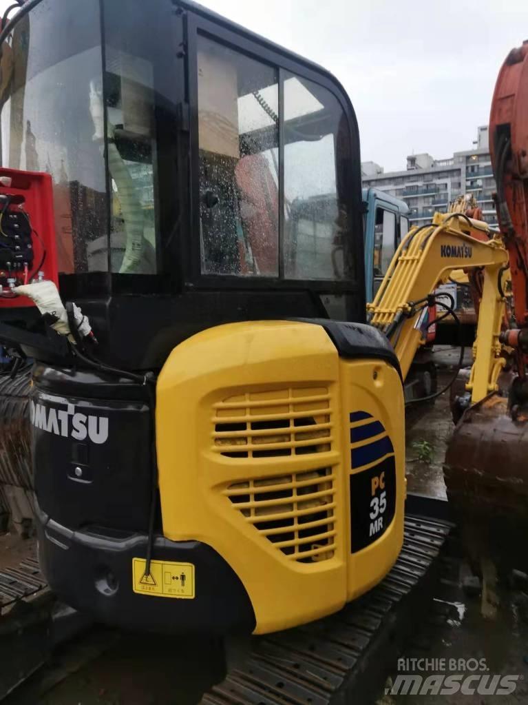 Komatsu PC 35 소형 굴삭기 7톤 미만