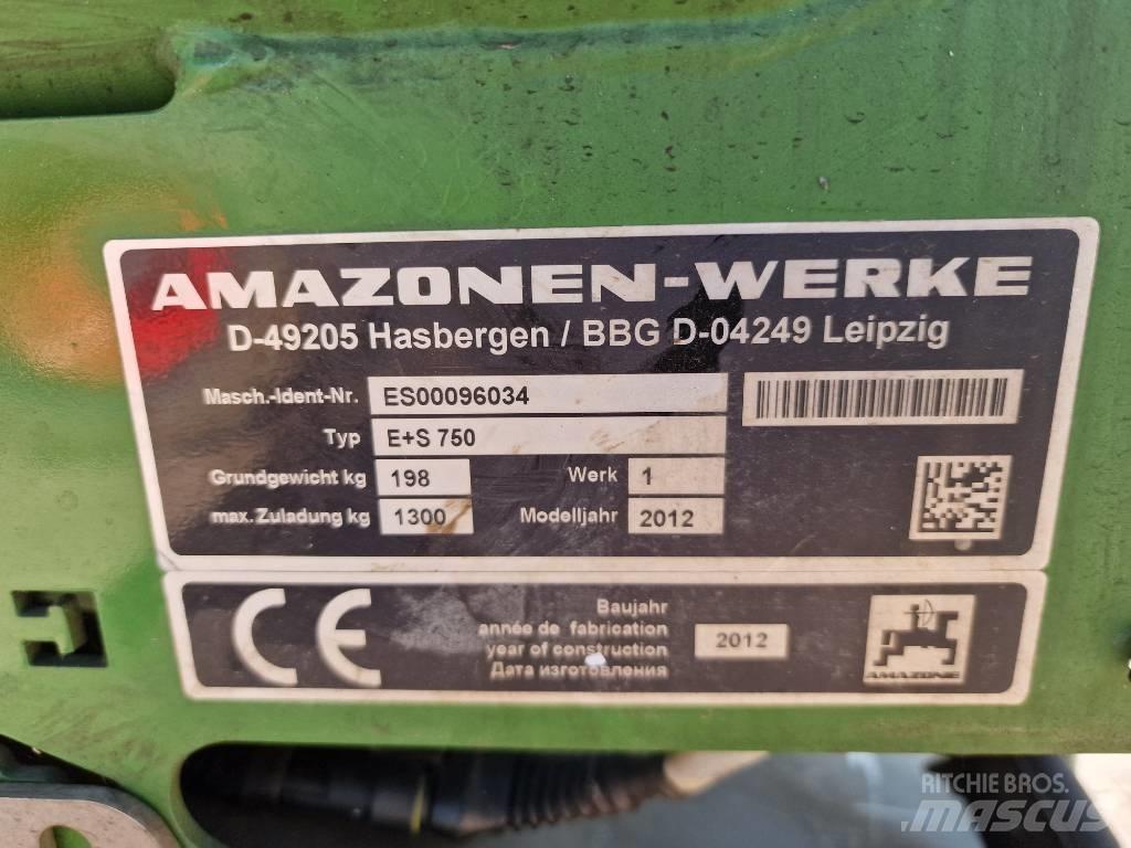 Amazone E+S 750 모래(염화칼슘) 살포기