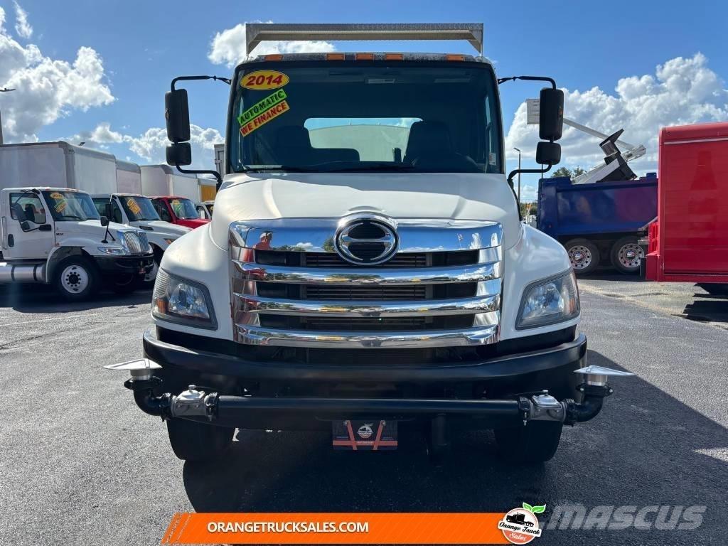 Hino 338 급수차