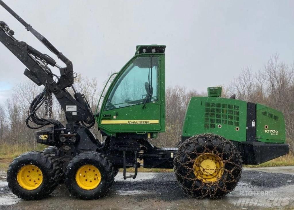 John Deere 1070 D 원목 하베스터