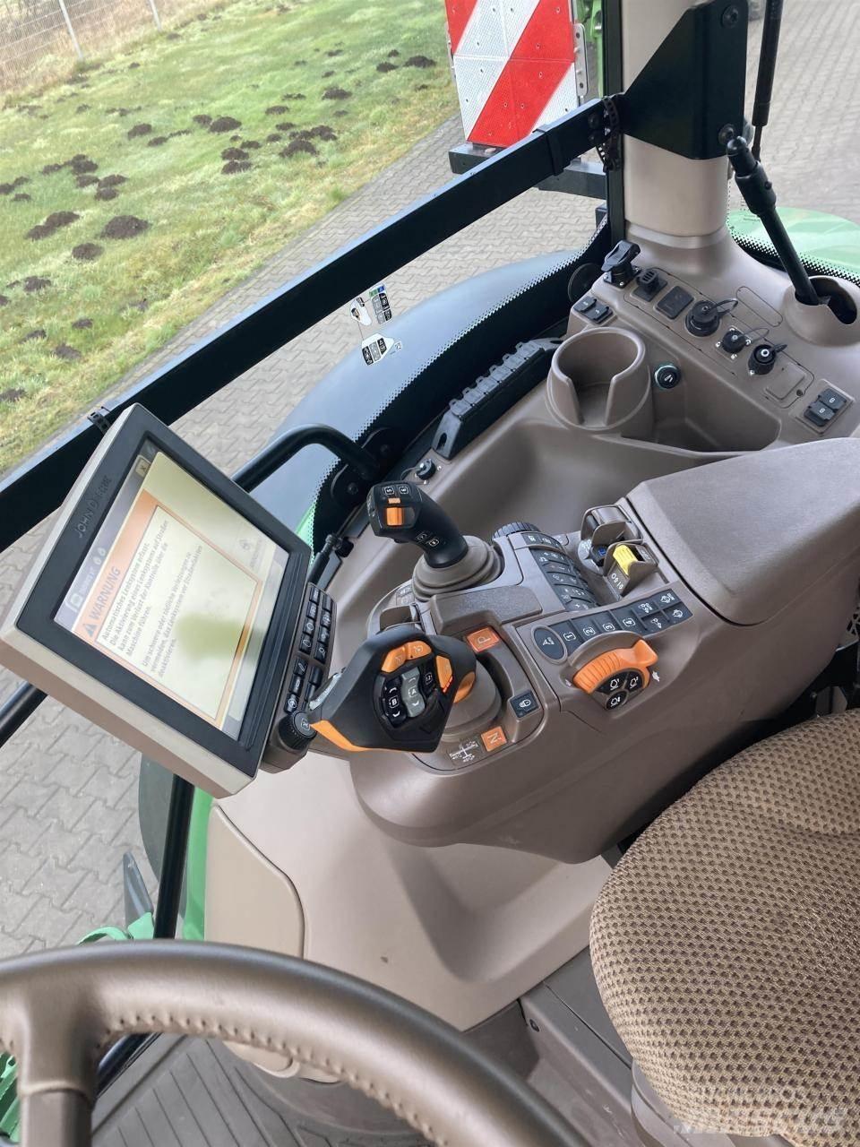 John Deere 6R 195 트랙터