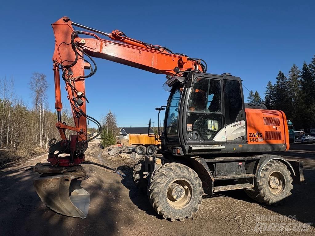 Hitachi ZX 140 W-5B  휠 굴삭기