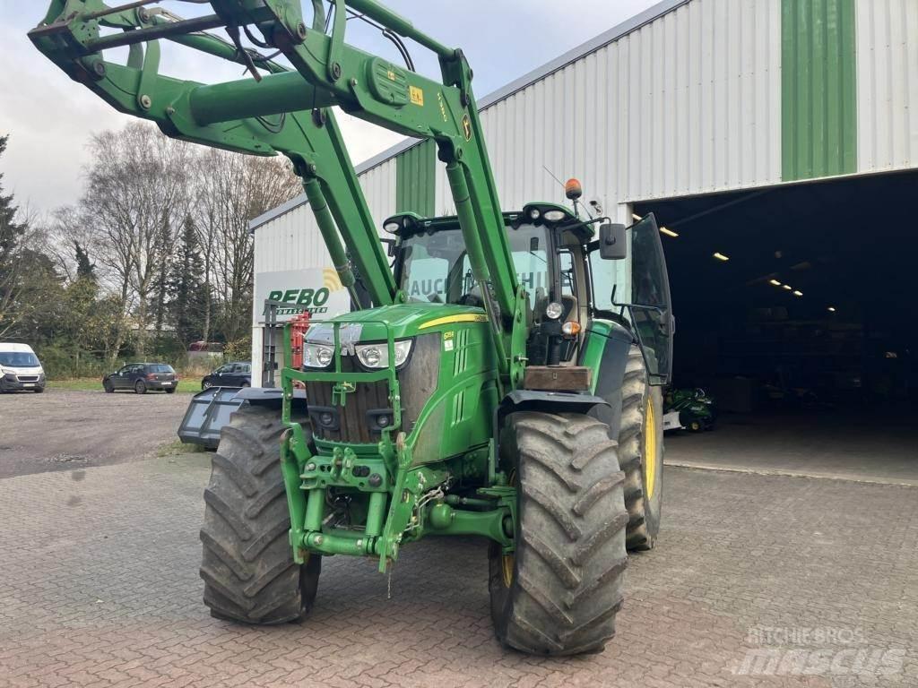 John Deere 6215R 트랙터