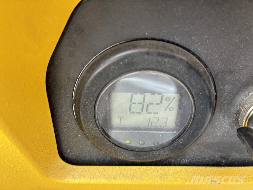 Hyster P 1.8AC 경량 리프터