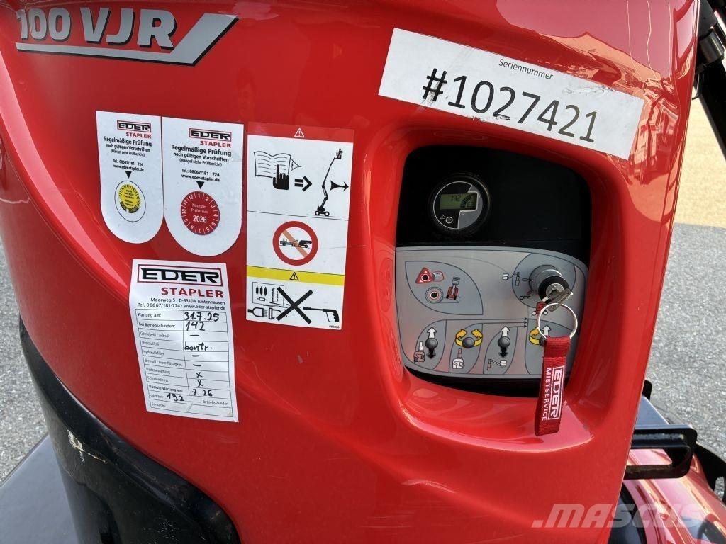 Manitou 100 VJR 인원/화물 앨리베이터