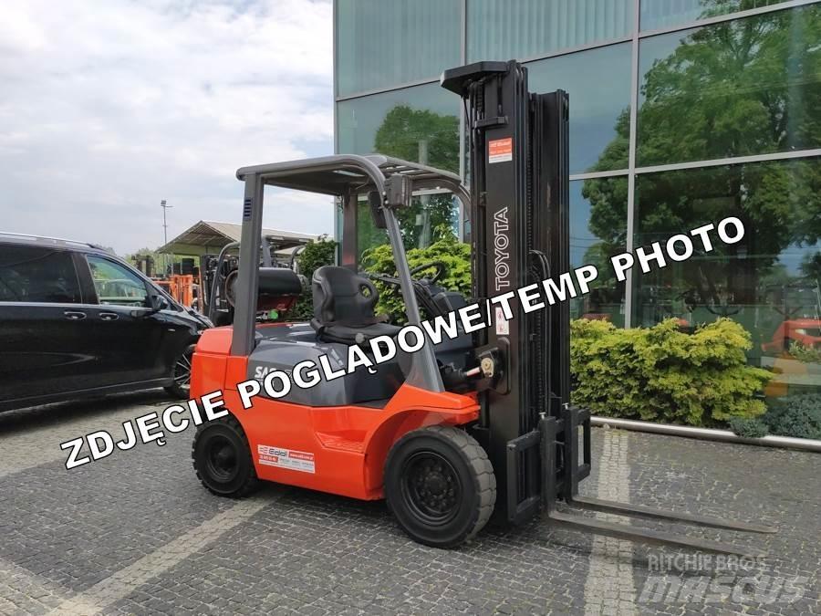 Toyota 42-7FGF20 LPG 지게차