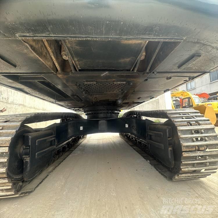 Hyundai 330 대형 굴삭기 29톤 이상
