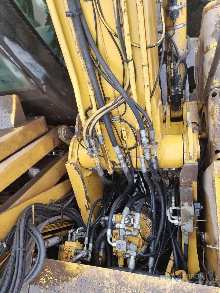 CAT M 325 D L MH 폐기물/산업 처리기