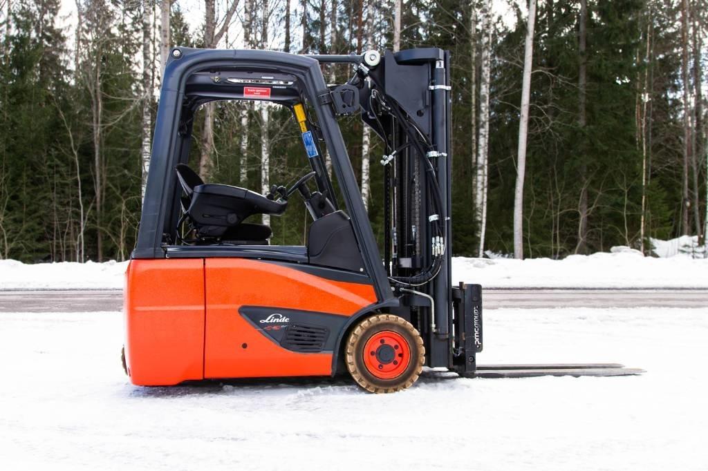 Linde E16C-02 전동 지게차