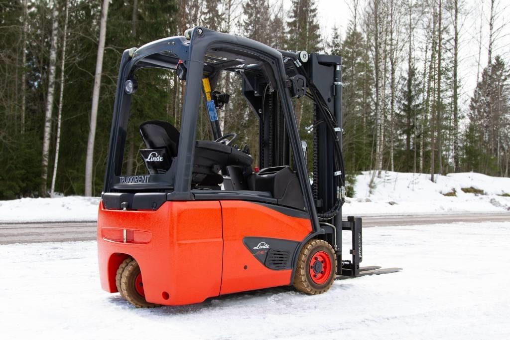 Linde E16C-02 전동 지게차