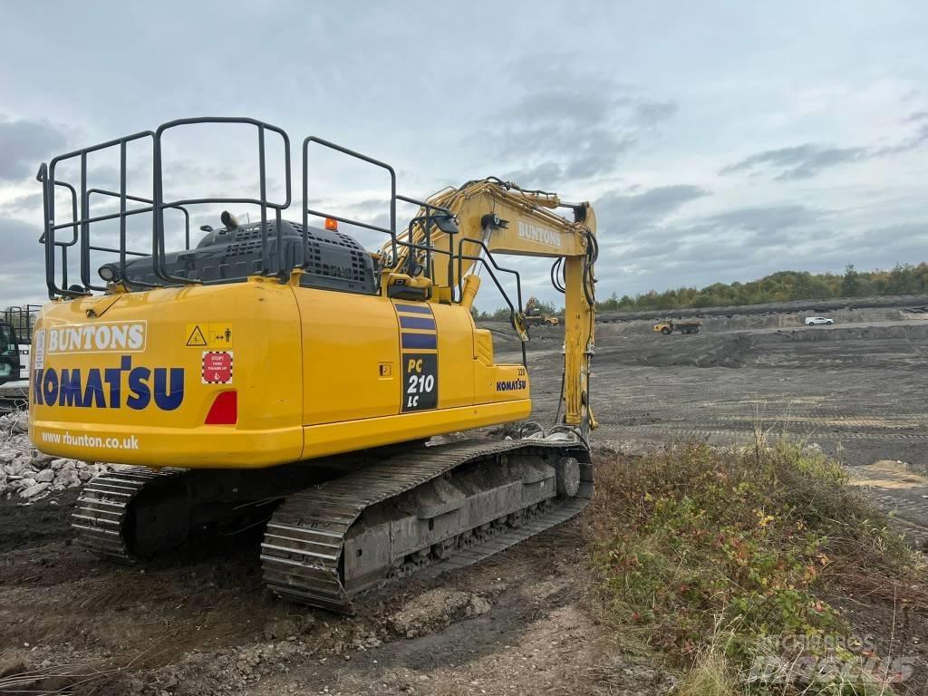 Komatsu PC210LC-11 대형 굴삭기 29톤 이상