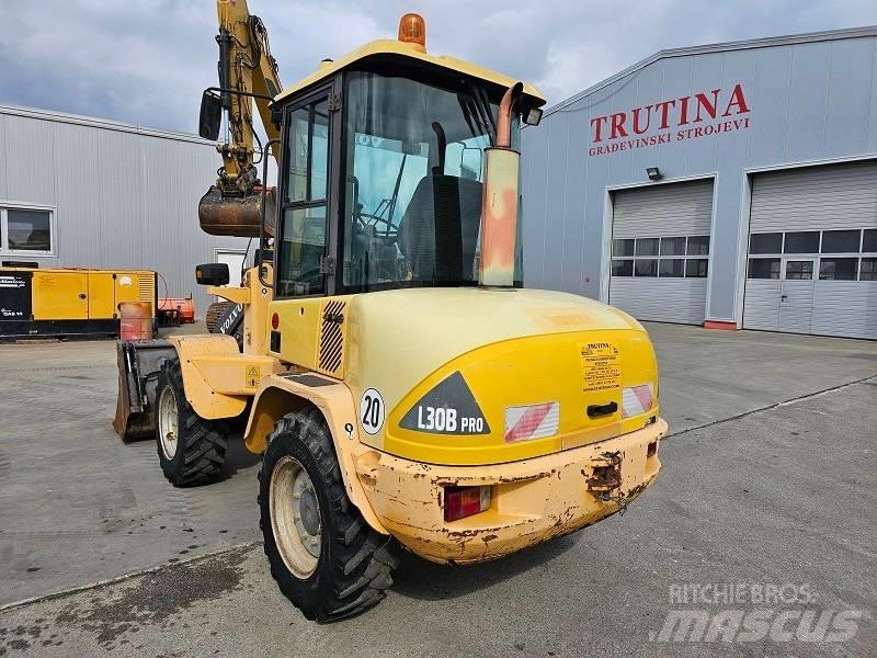 Volvo L 30 B  휠로우더