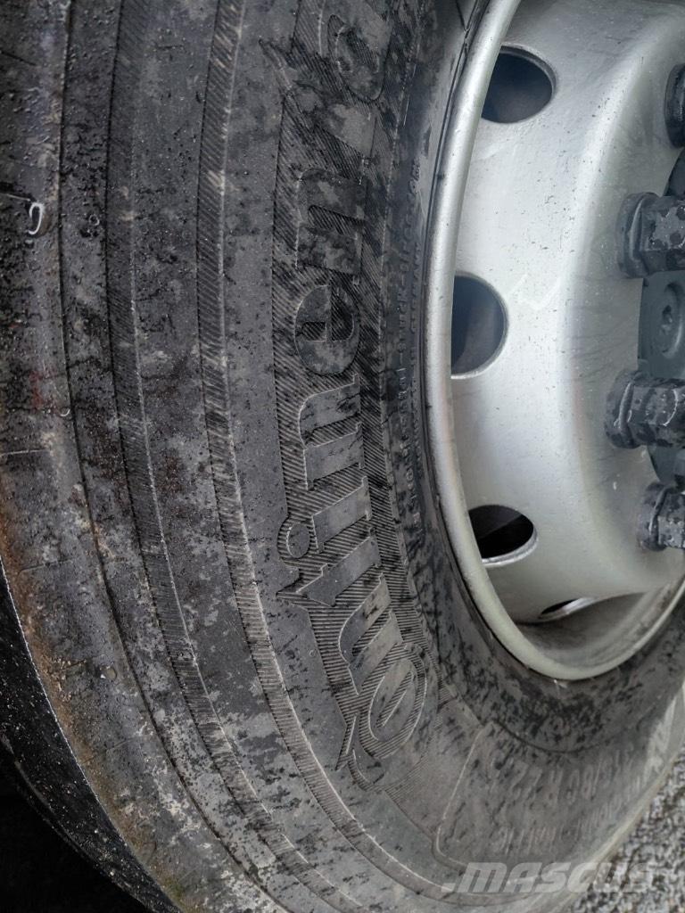 Scania 124 L 470 트랙터 유닛