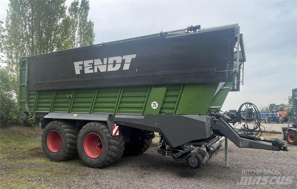 Fendt TIGO 75 XR 자동 적재 트레일러