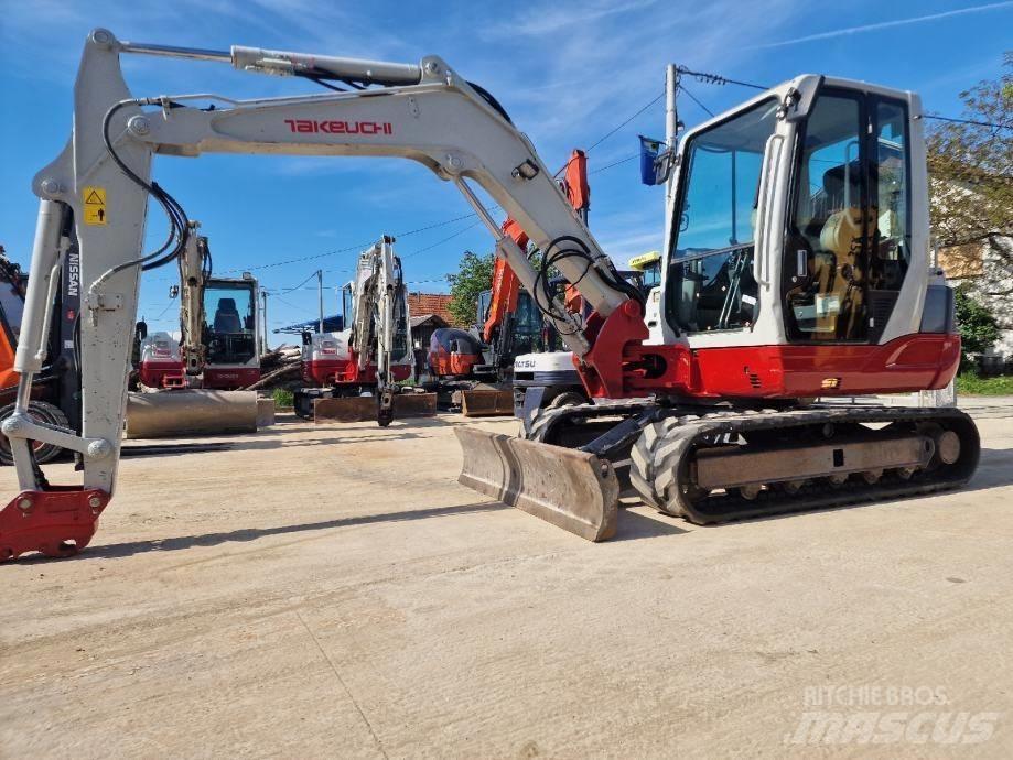 Takeuchi TB250 소형 굴삭기 7톤 미만