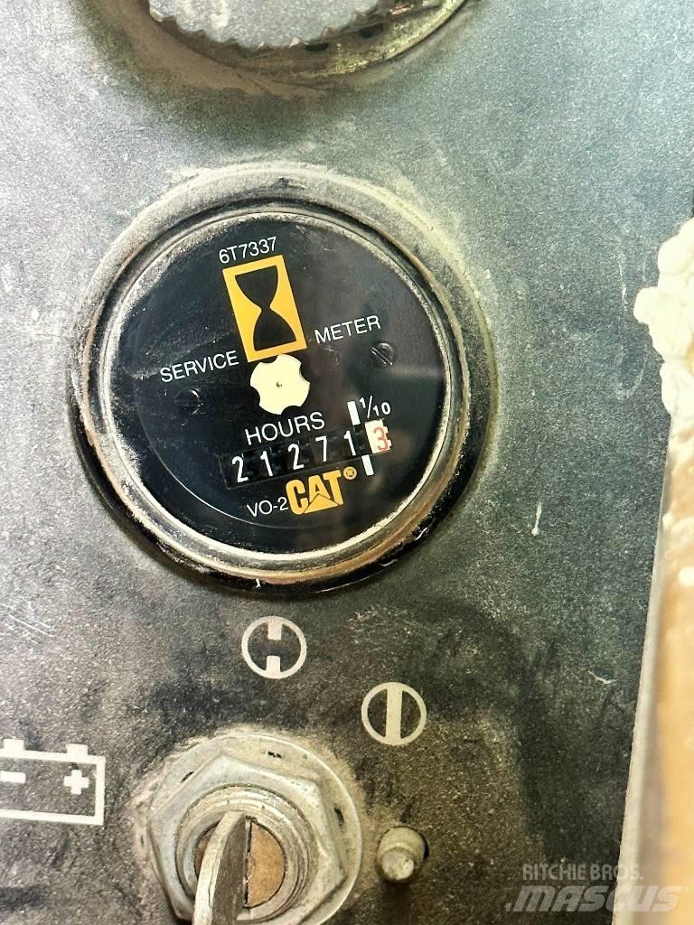 CAT 777 B 건설현장 덤프트럭