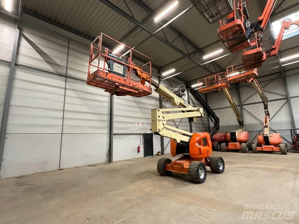 JLG 450 AJ 관절형 전동이동 리프트