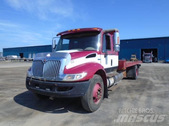 International 4300 회수 차량