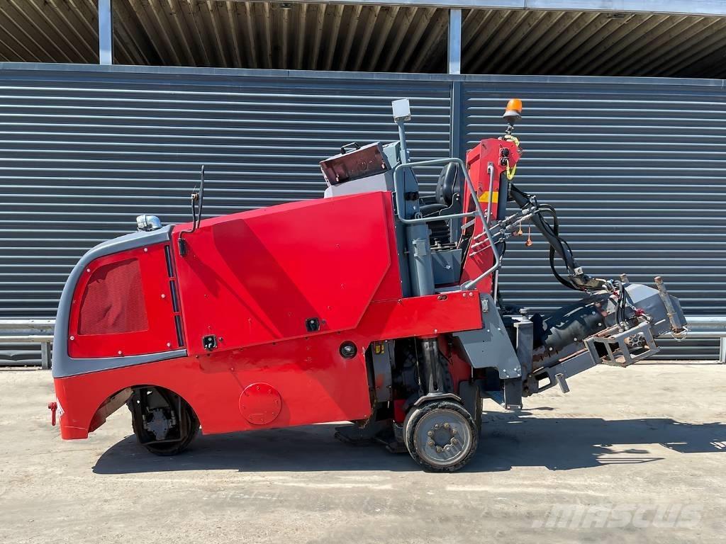 Wirtgen W 50 DC 아스팔트 콜드 밀링 기계