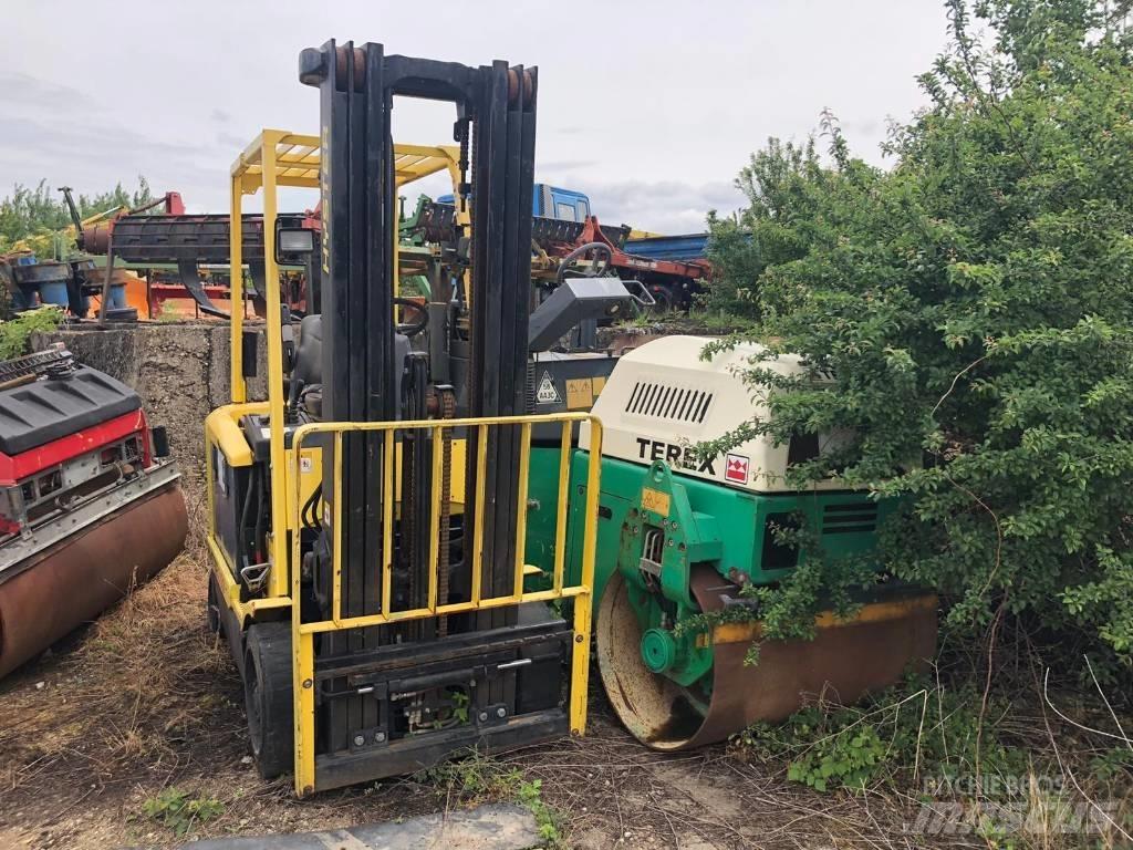 Hyster E 2.50 XM 전동 지게차