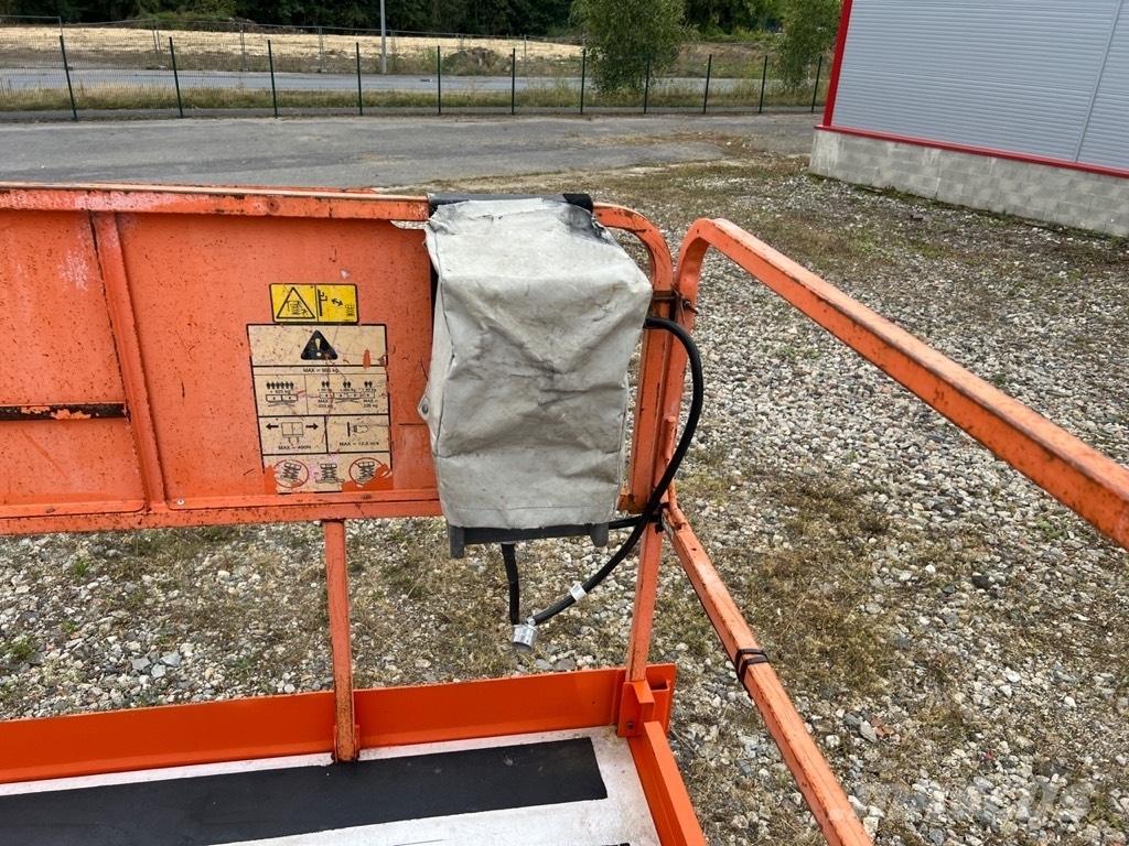 JLG 3394 RT 가위형 리프트