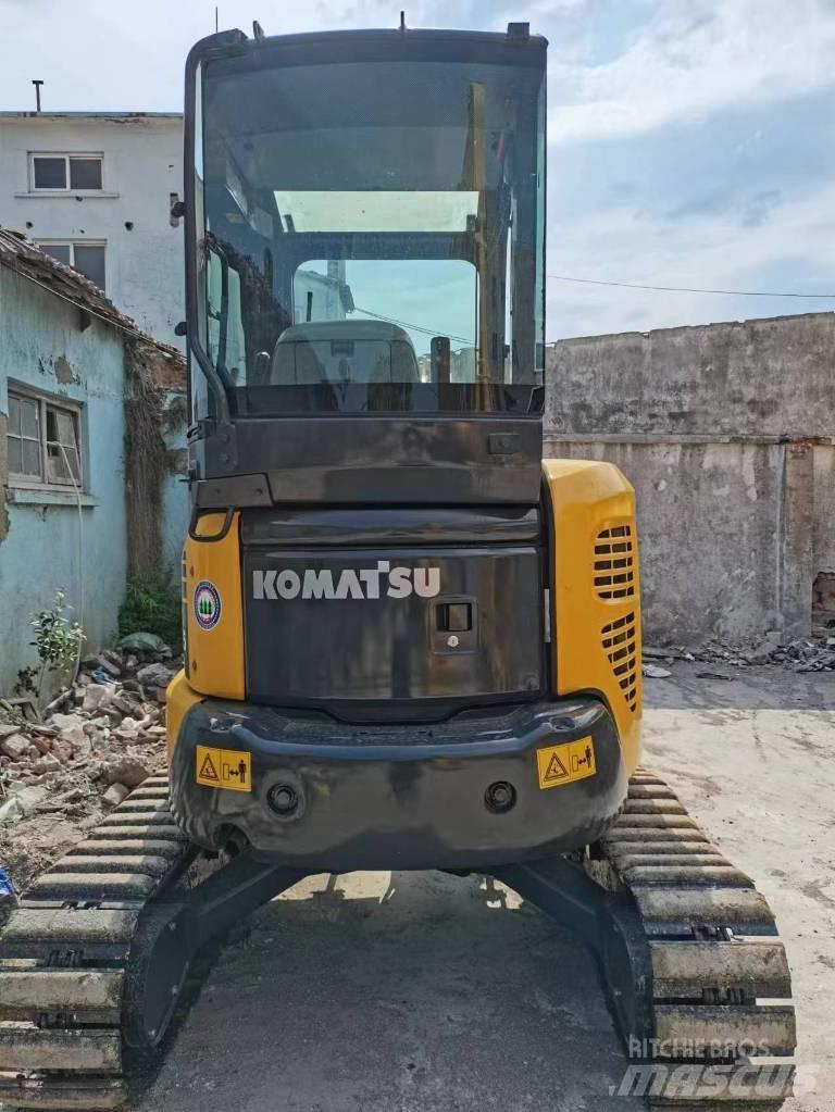 Komatsu PC 35 소형 굴삭기 7톤 미만