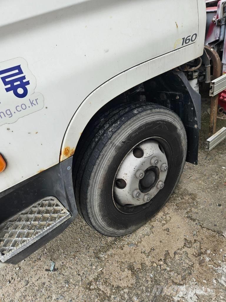 Horyong SKY280 트럭 탑재 고소작업대