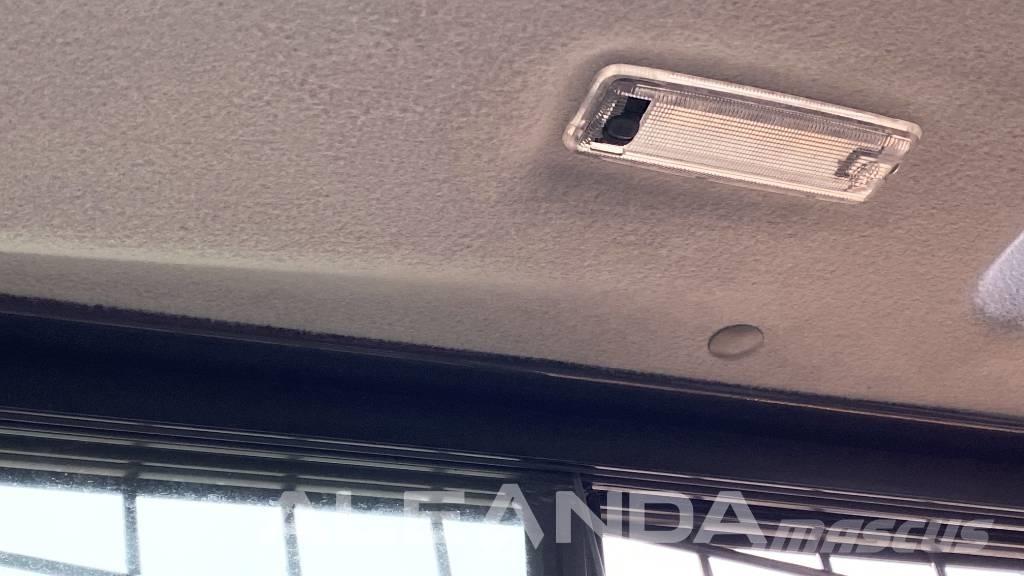 CASE SV 300 B  스키드로더