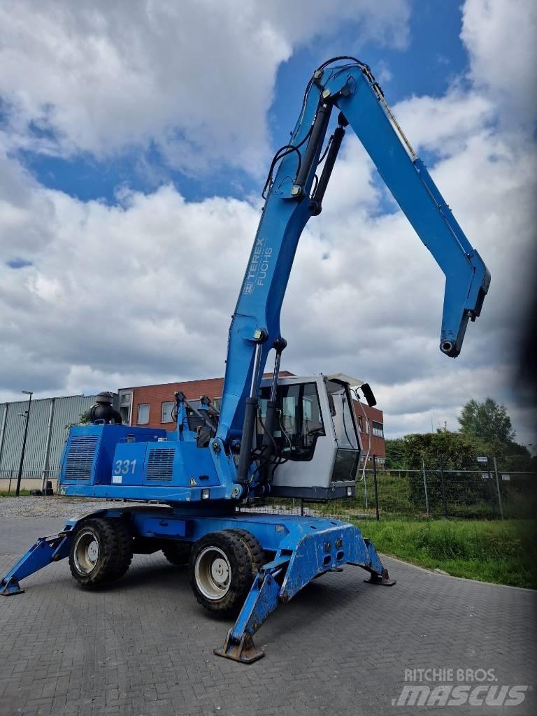 Fuchs MHL 331 폐기물/산업 처리기