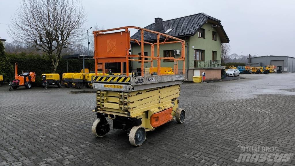 JLG 3246 ES 가위형 리프트